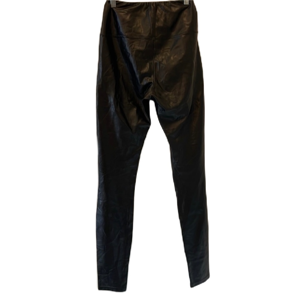 SzS Wilfred Free Daria Faux Vegan Leather High Rise Black Leggings. - Picture 6 of 11